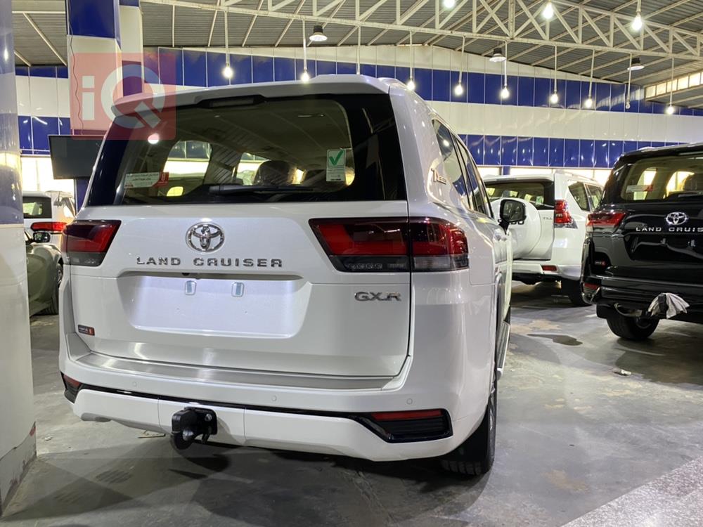 تويوتا لاندكروزر